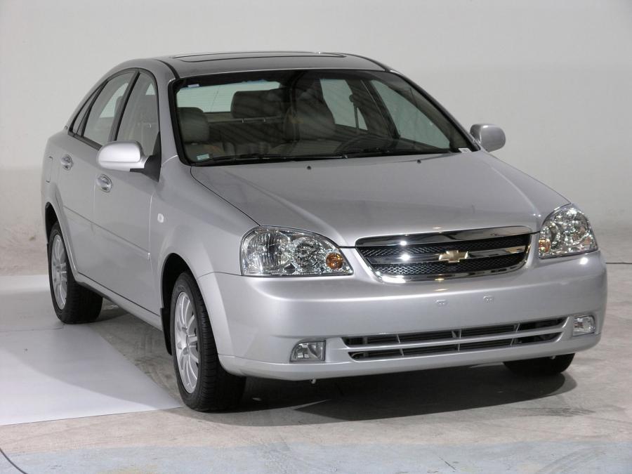  Chevrolet Optra Sedan 2004 года  (CA) (фото 7 из 12)